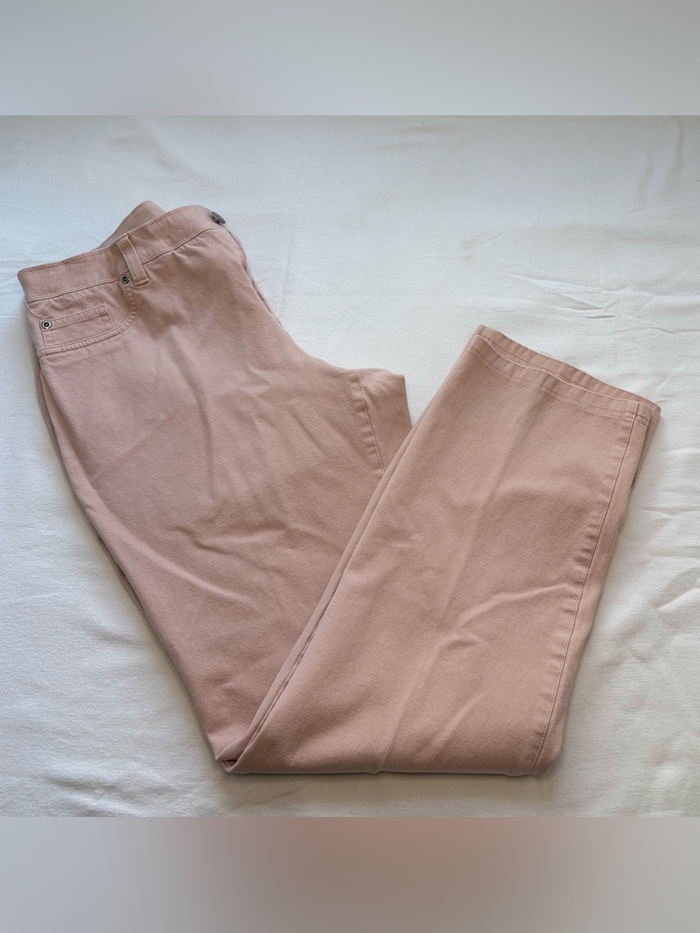 Chico's Womenโs Stretchy Jeans in Dusty Rose